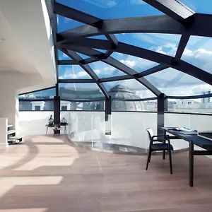 Triplex Penthouse In The Center Belgique
